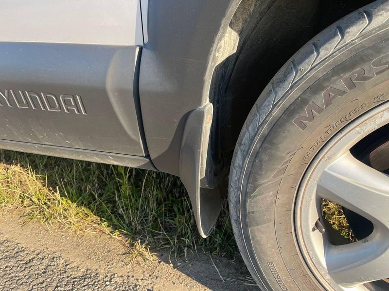 Бризговики Hyundai Tucson 2004-2014 00-00014261 фото