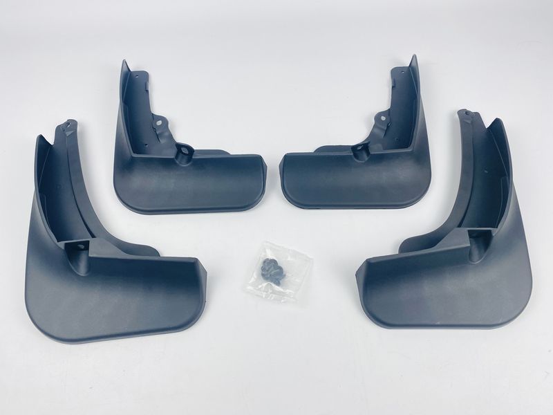Брызговики Volkswagen Touareg 2018+ 00-00014247 фото