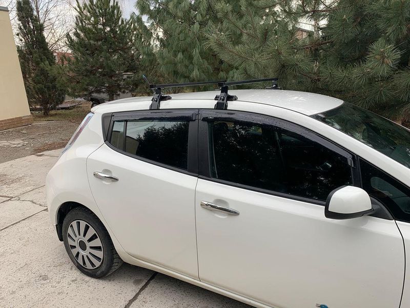 Багажник на крышу Nissan Leaf 2010-2025 Кенгуру Nissan Leaf фото