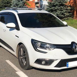 Багажник на крышу Renault Megane IV универсал 2015- AERO Кенгуру Renault Megane 4 AERO фото