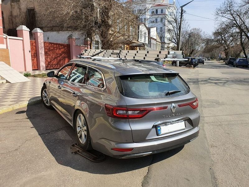 Багажник на крышу Renault Talisman Grandtour AERO Кенгуру Renault Talisman AERO фото