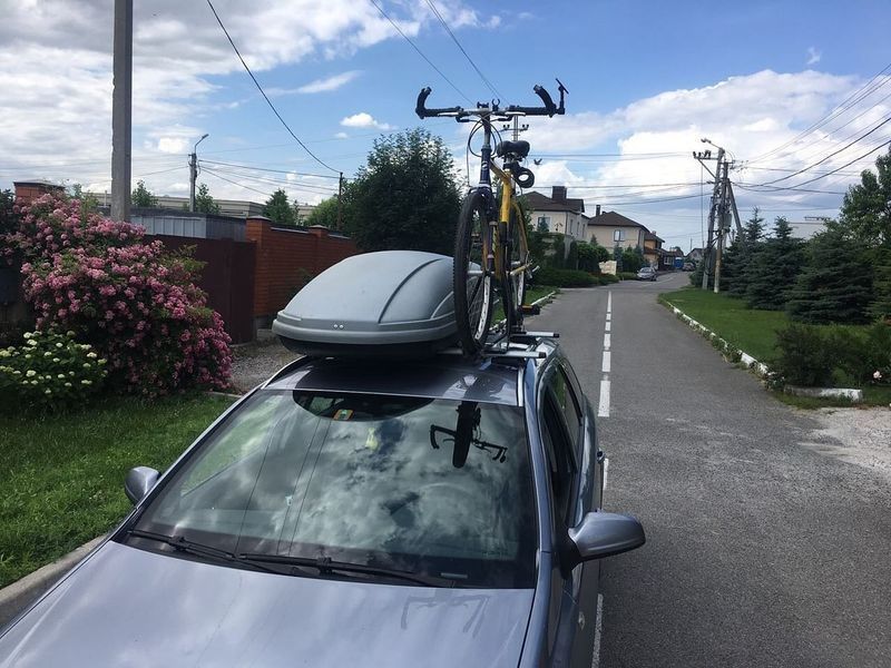 Багажник велосипедный на крышу авто Кенгуру Вело фото